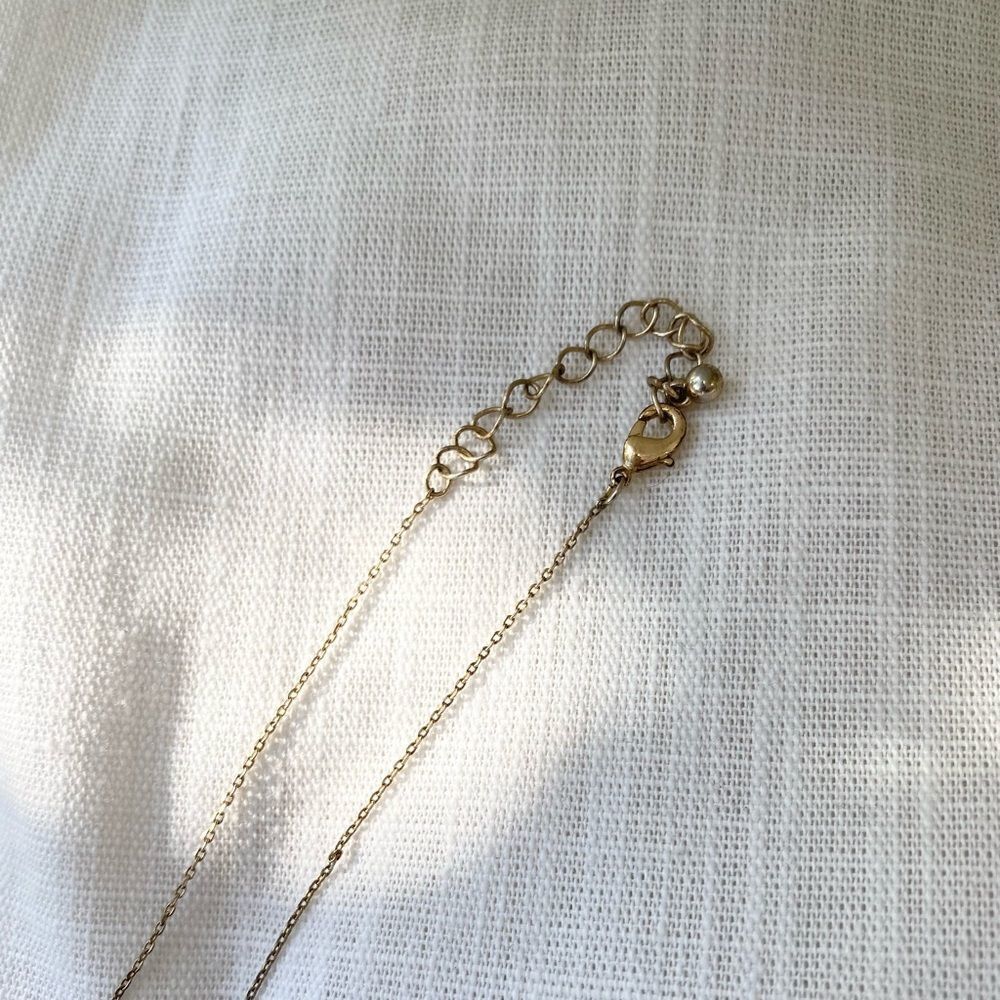 Pink bead necklace 💕 Fun bohemian iridescent clear stone necklace on chain - Picture 3 of 3